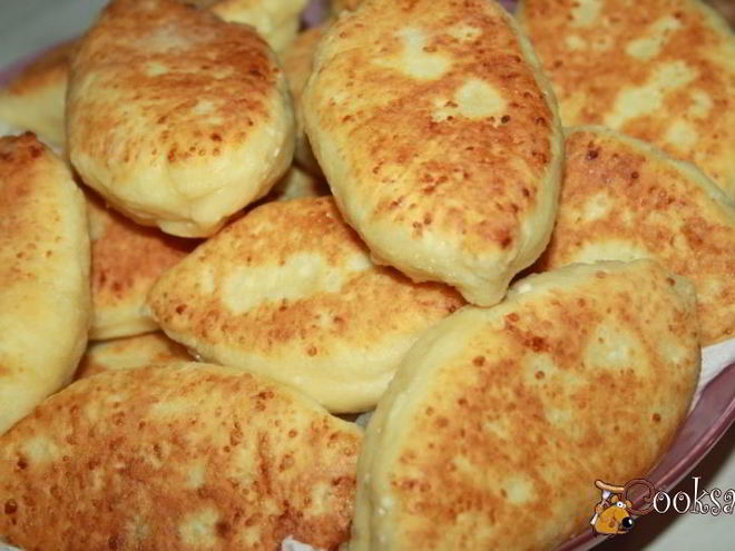 Рецепт творожных пирожков с рубленой курицей