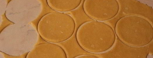 закусочные пирожки с тунцом и сыром джюгас. Шаг 5