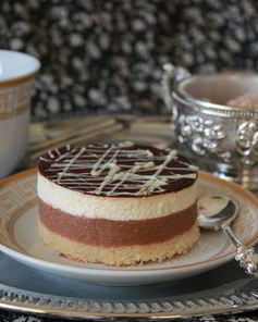 Банановое пирожное