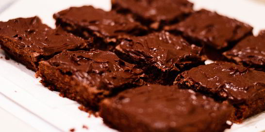 Брауни с какао в глазури