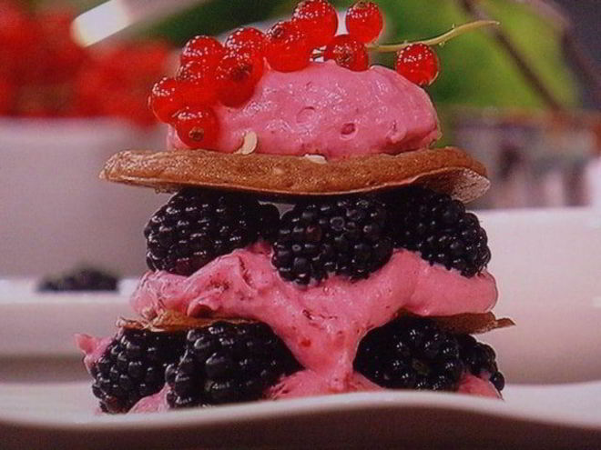 Рецепт ежевичного пирожного