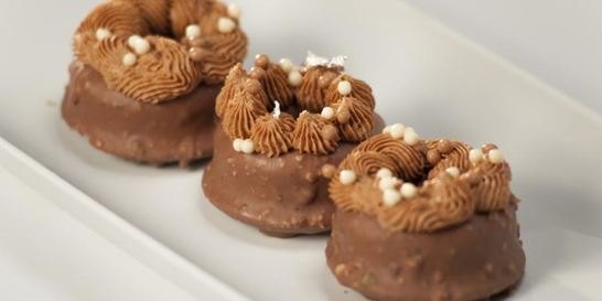 Фисташковое пирожное