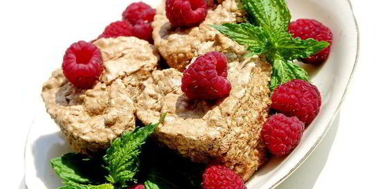 Миндально-кунжутные пирожные с мятой