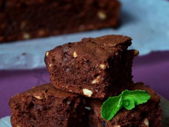 Рецепт пирожного брауни с фундуком