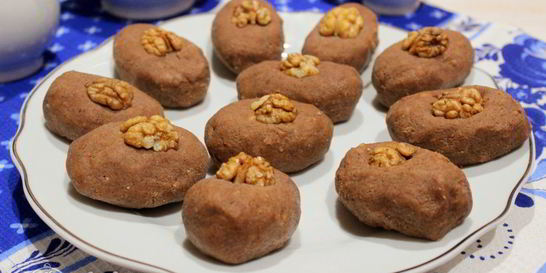 Пирожное Картошка из печенья со сгущенкой