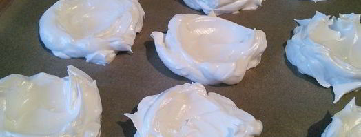 пирожное павлова со свежими ягодами. Шаг 5