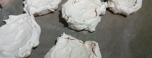 пирожное павлова со свежими ягодами. Шаг 6