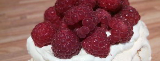 пирожное павлова со свежими ягодами. Шаг 9