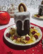 Пирожное Рождественские свечи с карамелизированными фруктами