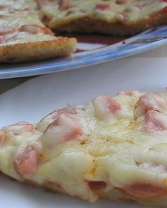 Быстрая пицца из батона