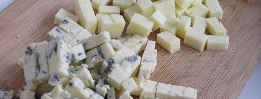 осенняя пицца с горгонзолой и ветчиной. Шаг 3