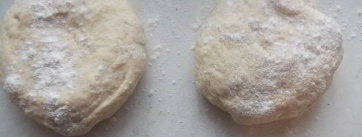 пицца дружба народов с печеным карбонадом и моцареллой. Шаг 2