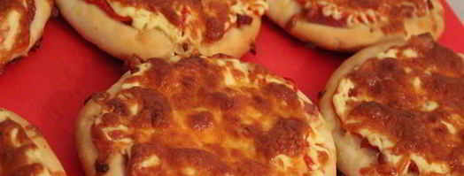 пицца с колбасой и сыром. Шаг 12