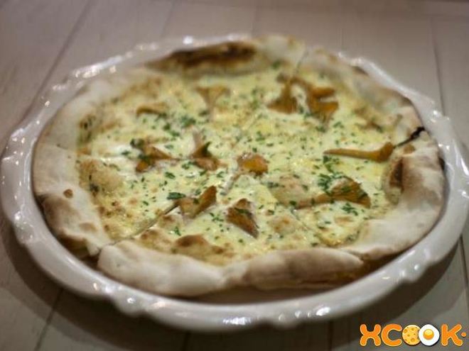Рецепт пиццы с лисичками