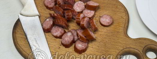 пицца с сосисками и помидорами. Шаг 4