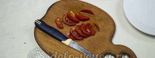 пицца с сосисками и помидорами. Шаг 5