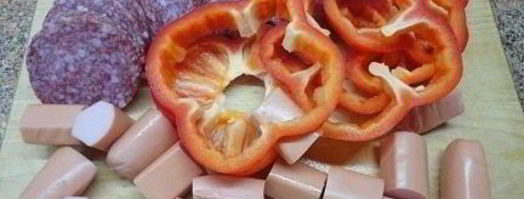 пицца с сосисками. Шаг 3