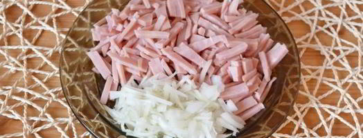 пицца-сердце с ветчиной и сыром. Шаг 3