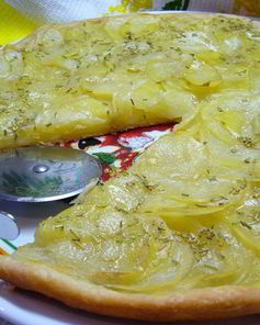 Постная пицца бьянка с розмарином и картофелем