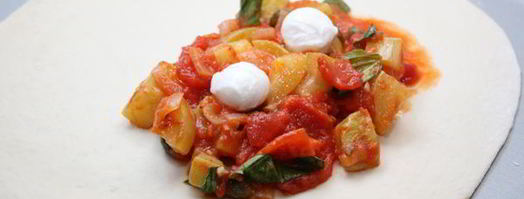 закрытая пицца кальцоне с овощами. Шаг 6