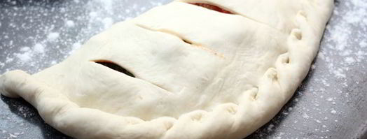 закрытая пицца кальцоне с овощами. Шаг 9