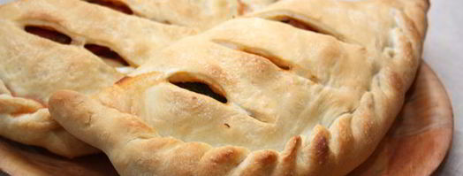 закрытая пицца кальцоне с овощами. Шаг 10