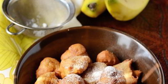 Банановые пончики