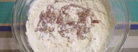 коврижка с вареньем на кефире. Шаг 3