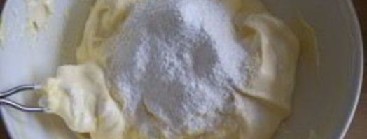 бисквитная шарлотка. Шаг 4