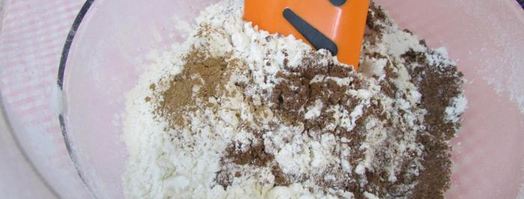 черемуховая шарлотка. Шаг 2