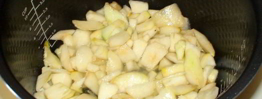 макова — грушевая шарлотка с ванильно-грушевым вареньем. Шаг 10