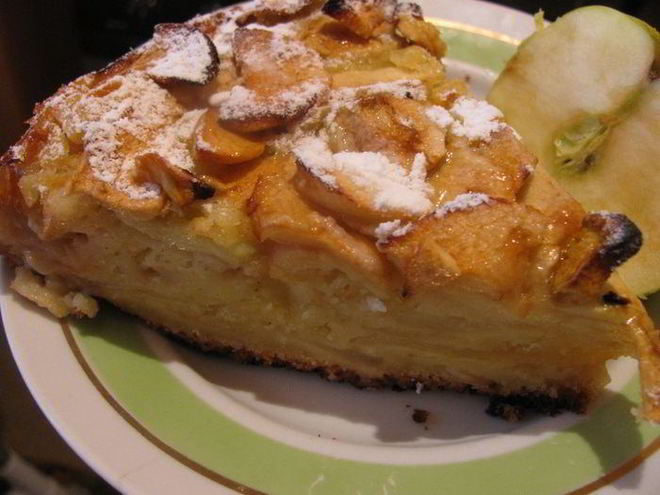 Рецепт очень яблочной шарлотки