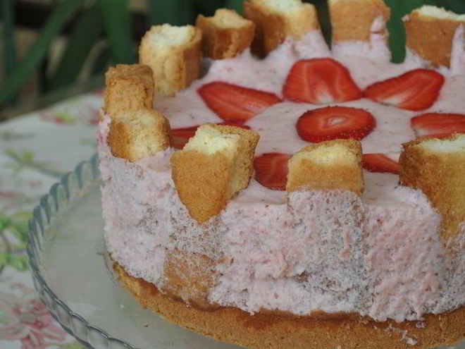 Рецепт шарлотки красна ягодка