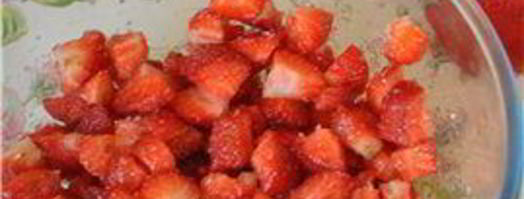 шарлотка красна ягодка. Шаг 3