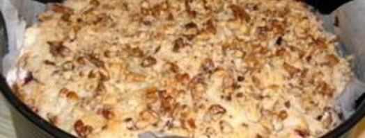 шарлотка с брусникой и яблоками. Шаг 9