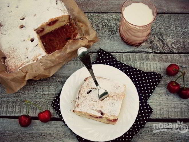 Рецепт шарлотки с черешней