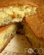 Шарлотка с грушами