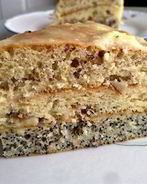 Шарлотка с маком и яблоками