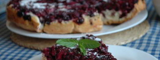 шарлотка со смородиной. Шаг 5