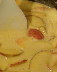 Шарлотка в мультиварке