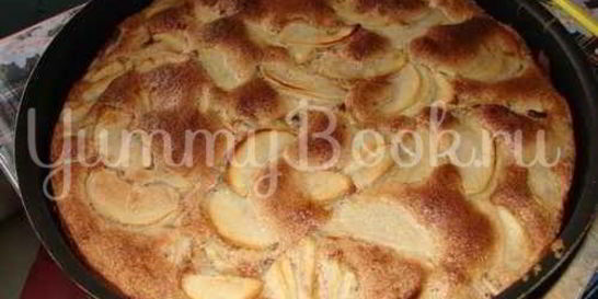 Шарлотка яблочная