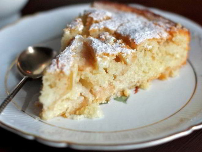 Рецепт творожной яблочной шарлотки