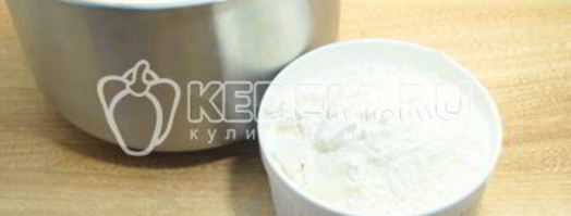 заливная шарлотка с яблоками. Шаг 3