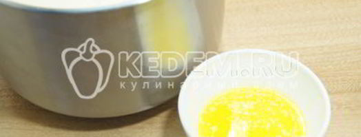 заливная шарлотка с яблоками. Шаг 4