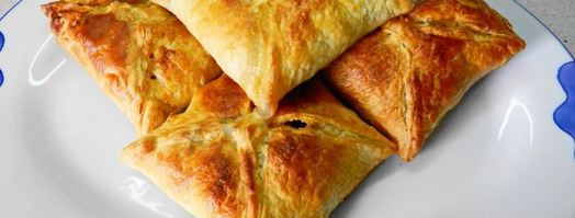 слоеные конвертики с курицей и грибами. Шаг 16