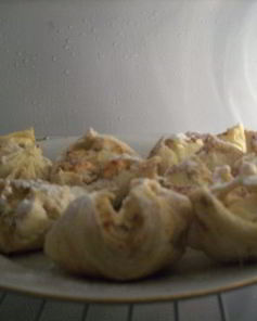 Слоеные конвертики с творогом