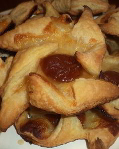 Слойки с абрикосами