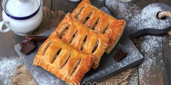 Слойки с бананом