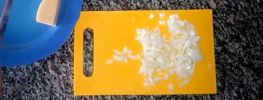 слойки с картофелем и грибами из слоеного теста. Шаг 2