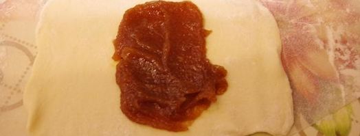 слойки с конфитюром из айвы. Шаг 3